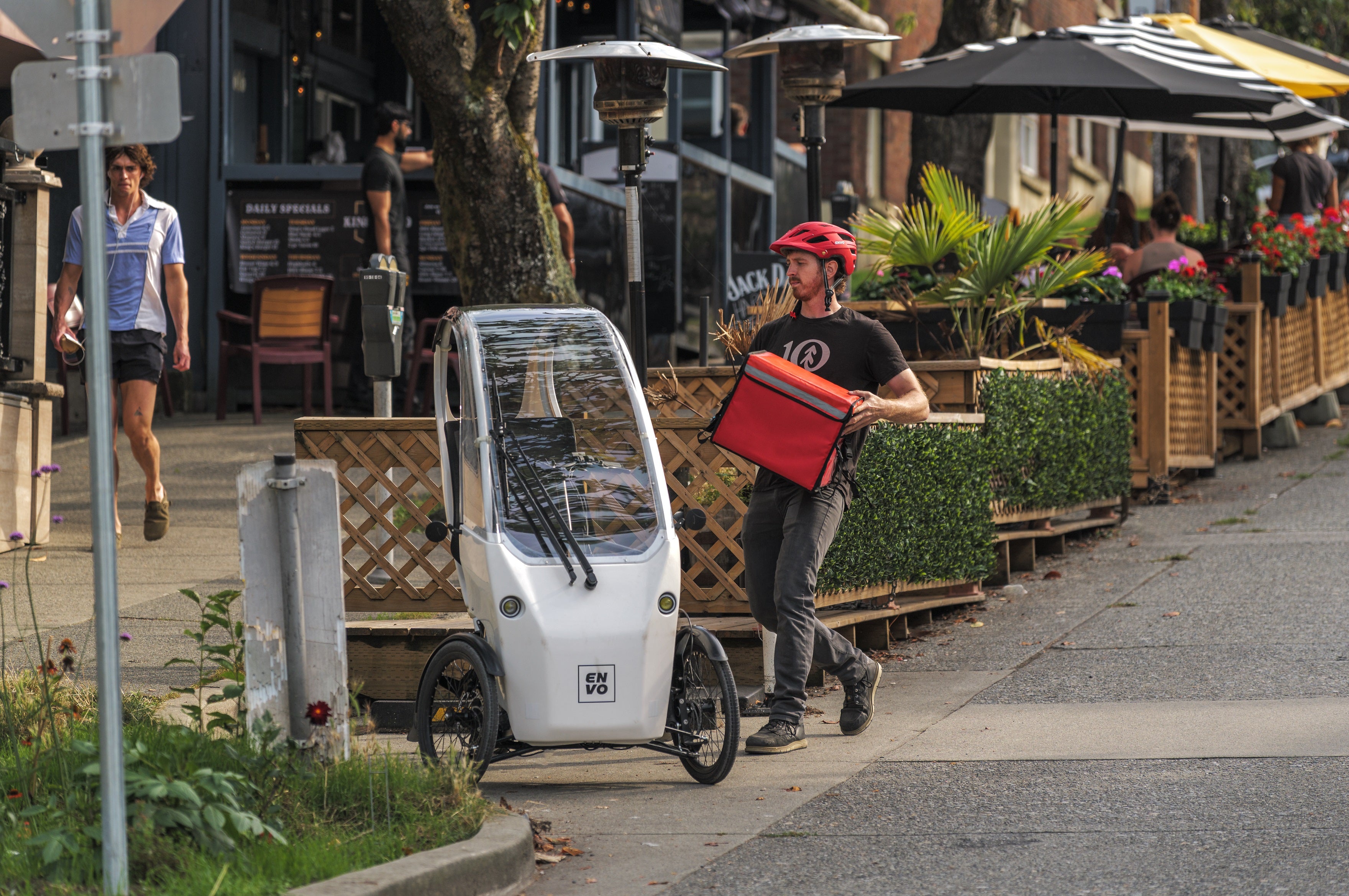 A modern transporter integrated into the  bike infrastructure.